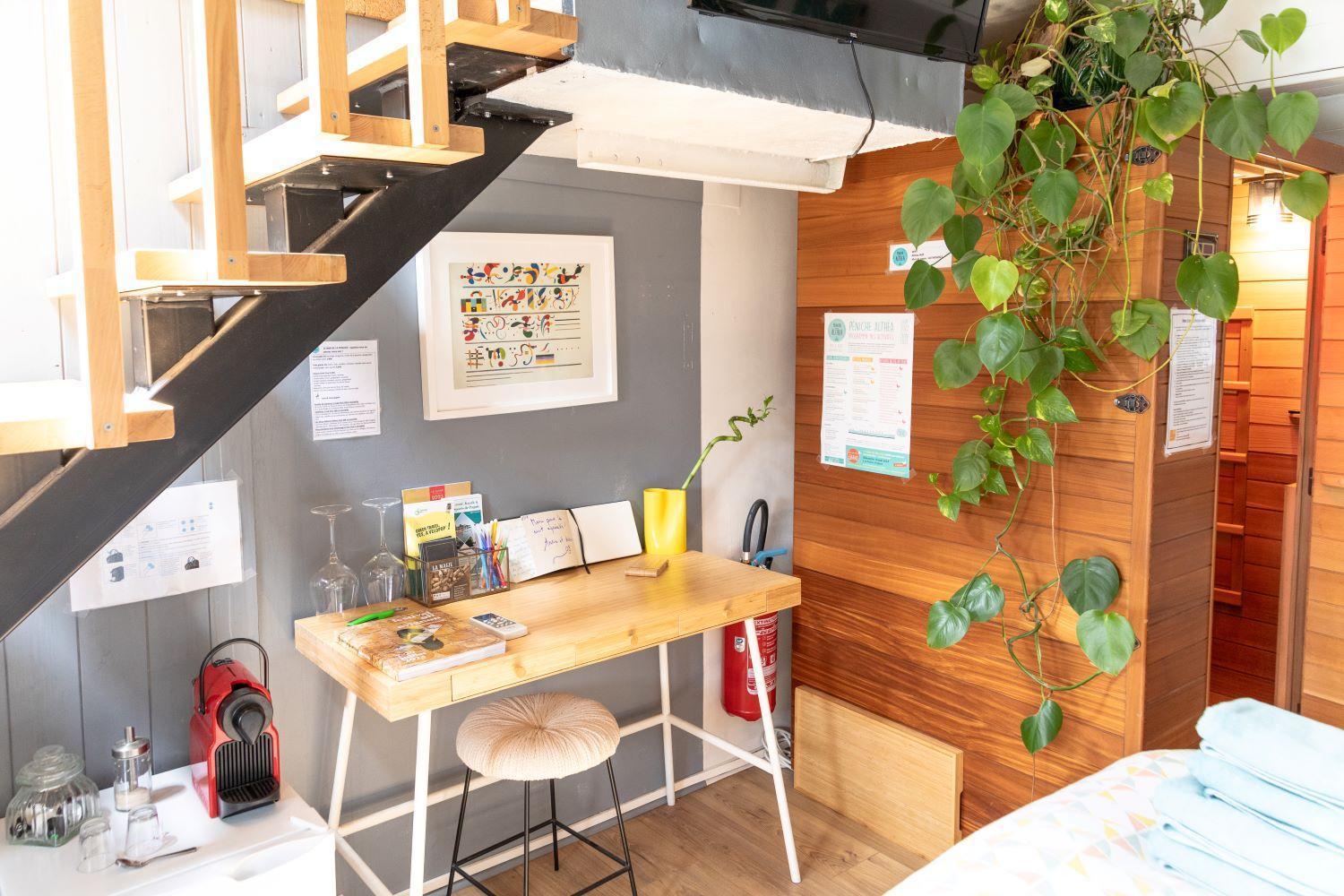 Peniche Althea Bed & Breakfast Avinyon Dış mekan fotoğraf